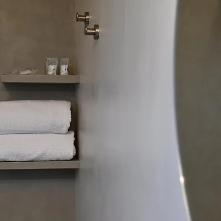 Bed and Breakfast Corte Di Torre Spaccata 4*